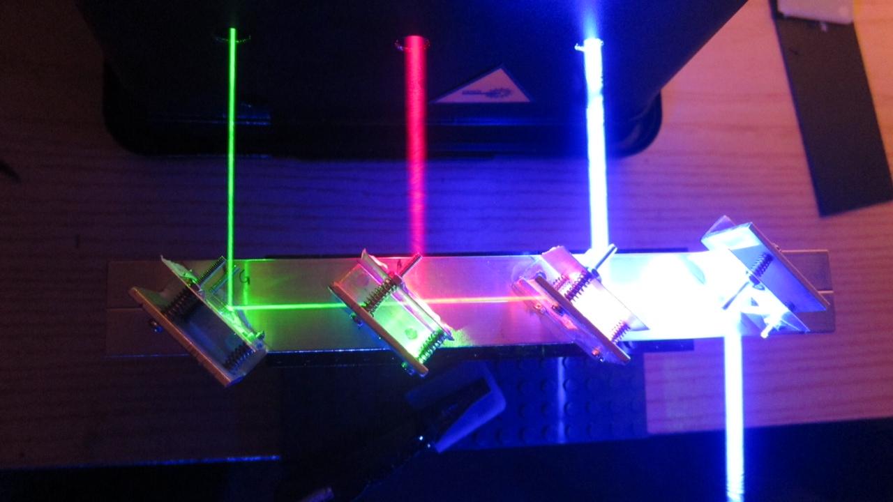 LaserBrewer - Piccoli Laser costruiti artigianalmente nel proprio garage e altri progetti...